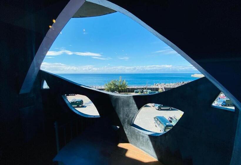 تختخواب و صبحانه 綠島寧靜海潛水 城堡館 Twinkleocean Diving Hostel