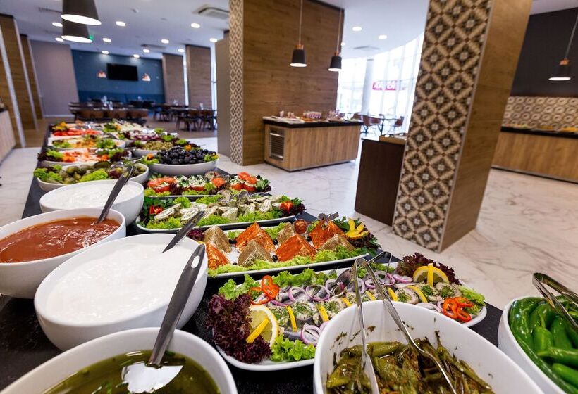 هتل Best Western Plus Premium Inn
