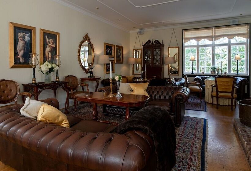 فندق Sauntehus Castle