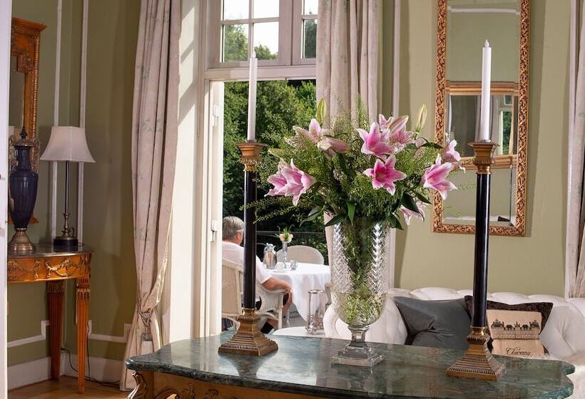 فندق Sauntehus Castle