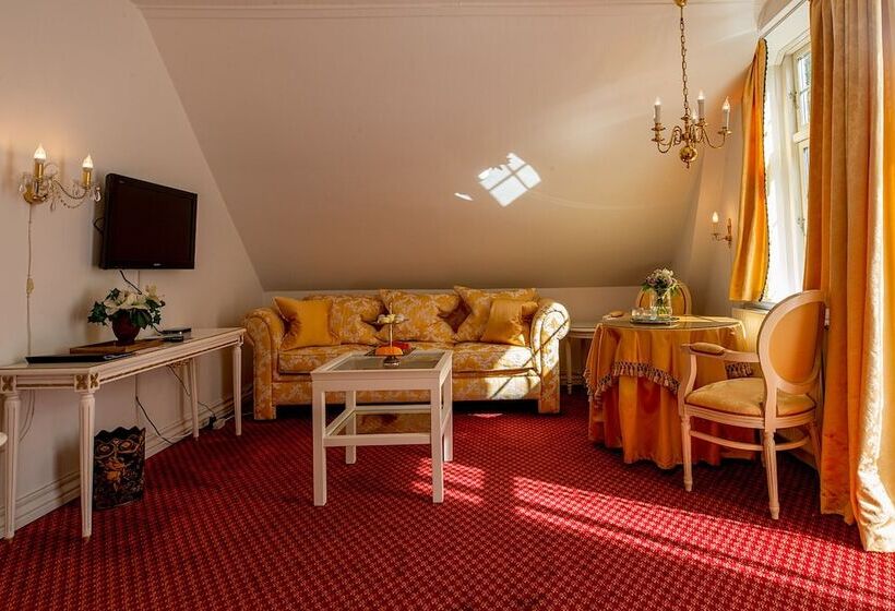 فندق Sauntehus Castle