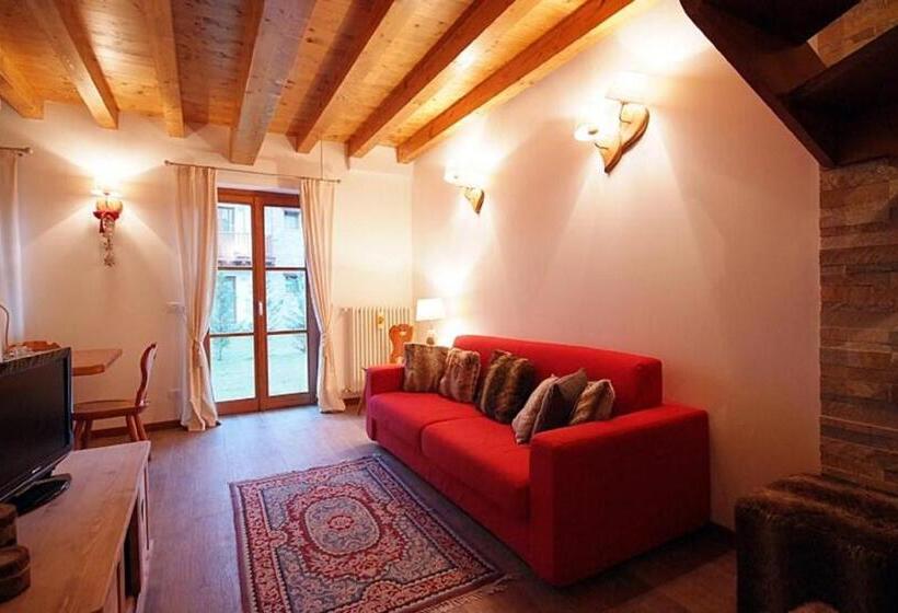 فندق Villaggio Delle Alpi