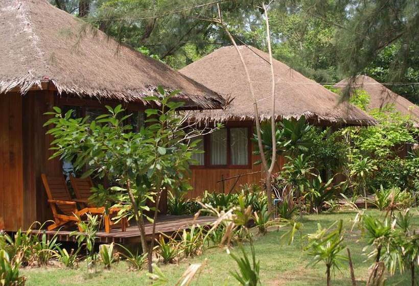 Kradan Beach Resort
