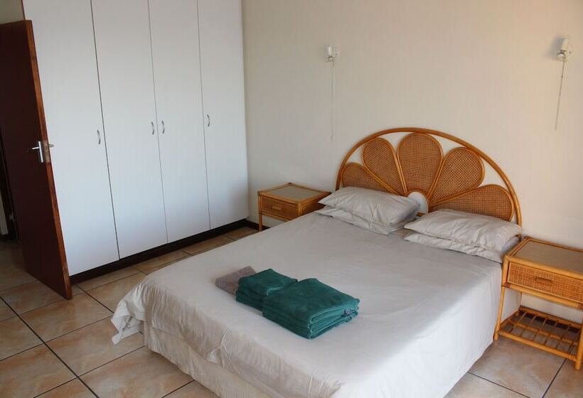 Glenmore Sands Beach Resort