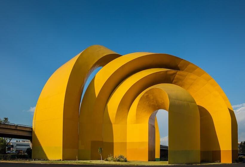 ホテル One Guadalajara Expo