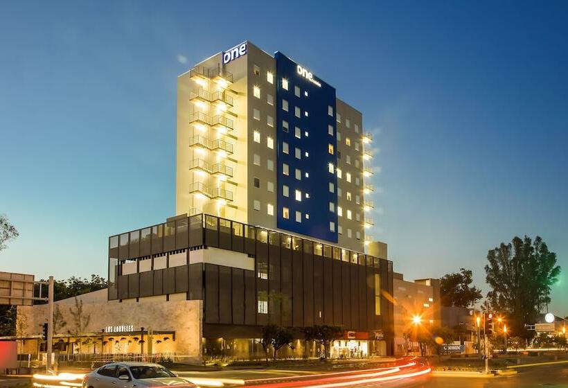 ホテル One Guadalajara Expo
