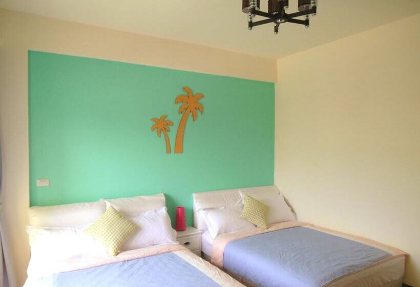 پانسیون Wind Travel