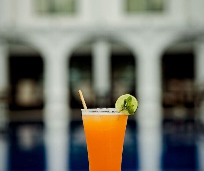 בית מלון כפרי Ramada By Wyndham Goa Vagator