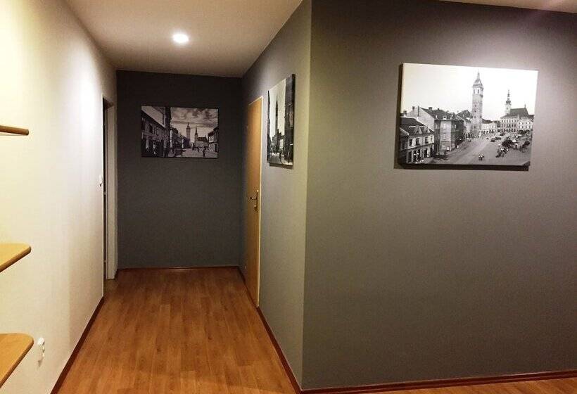 Отель Atrium
