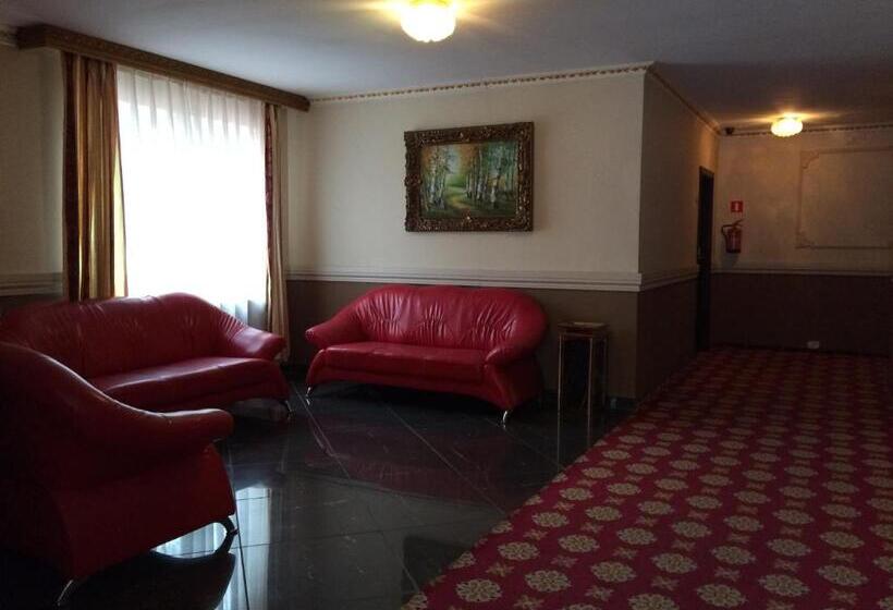 בית מלון כפרי Colosseum