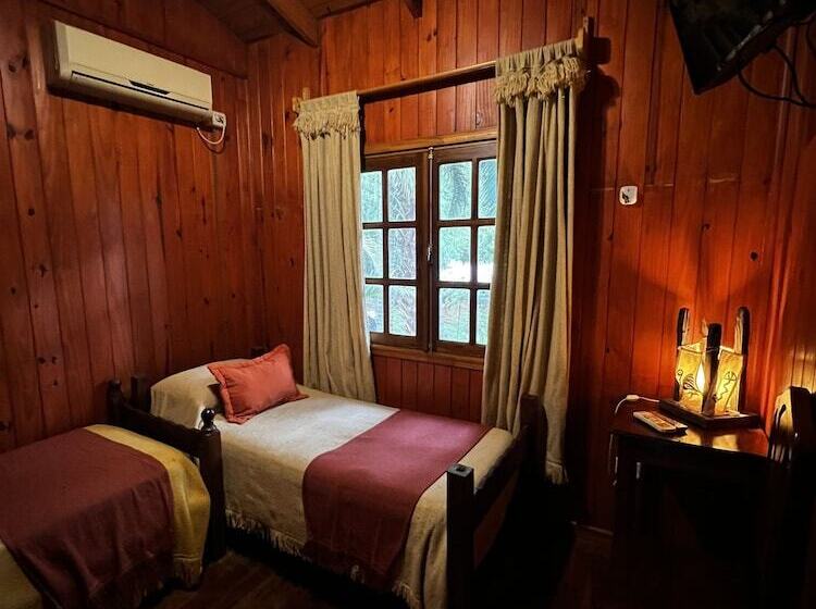 هتل Costa Del Sol Iguazu