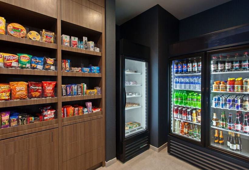 Отель Courtyard By Marriott San Diego El Cajon