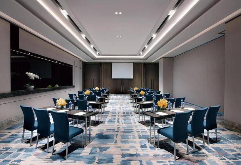 호텔 Crowne Plaza Shanghai Pujiang, An Ihg