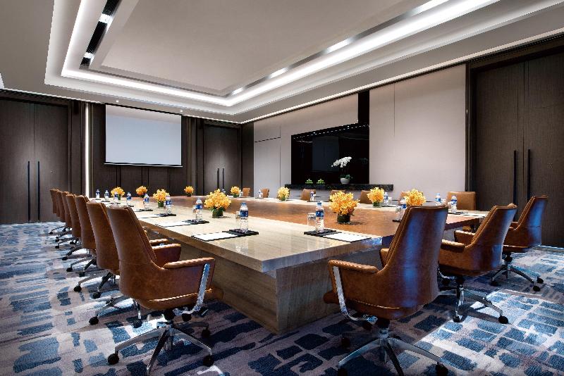 호텔 Crowne Plaza Shanghai Pujiang, An Ihg