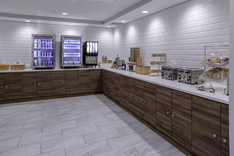 בית מלון כפרי Fairfield Inn & Suites By Marriott Dallas Downtown