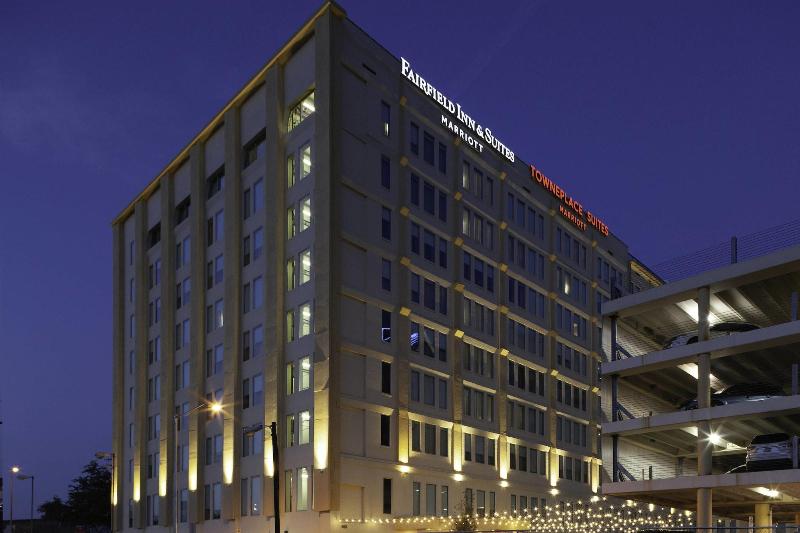 בית מלון כפרי Fairfield Inn & Suites By Marriott Dallas Downtown