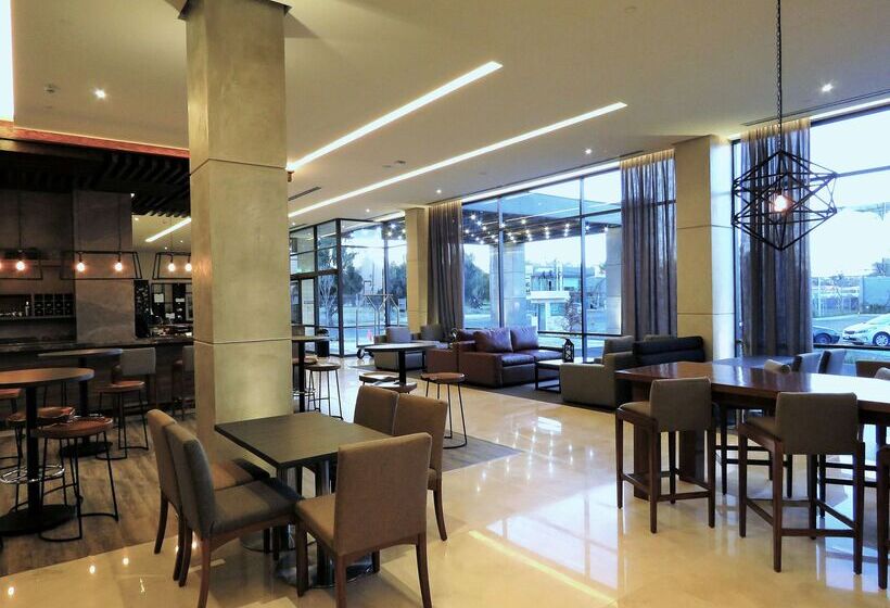 هتل Hampton Inn Celaya Mexico