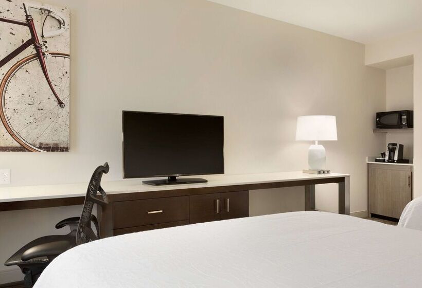 هتل Hilton Garden Inn Downtown Birmingham