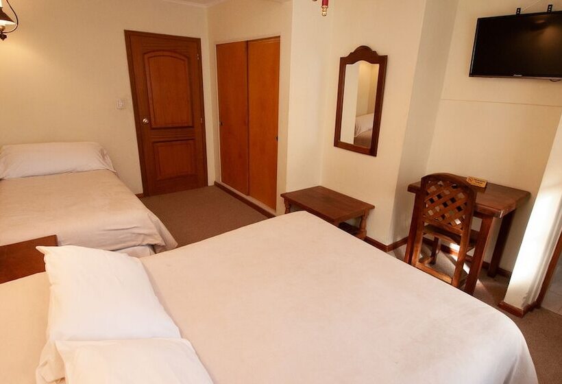 هتل Hosteria Angelina