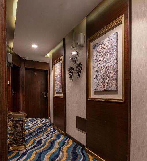 هتل Laten Suites Prince Sultan