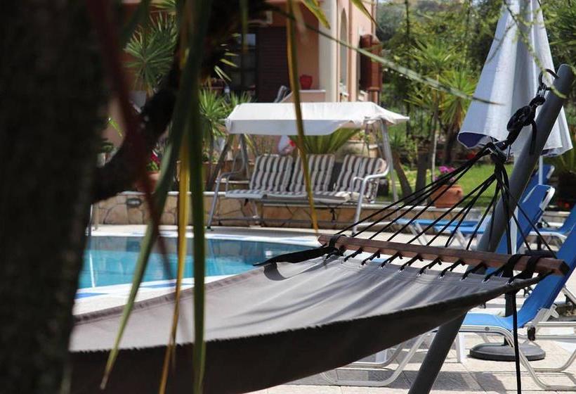 酒店 Mary Helen Apartments