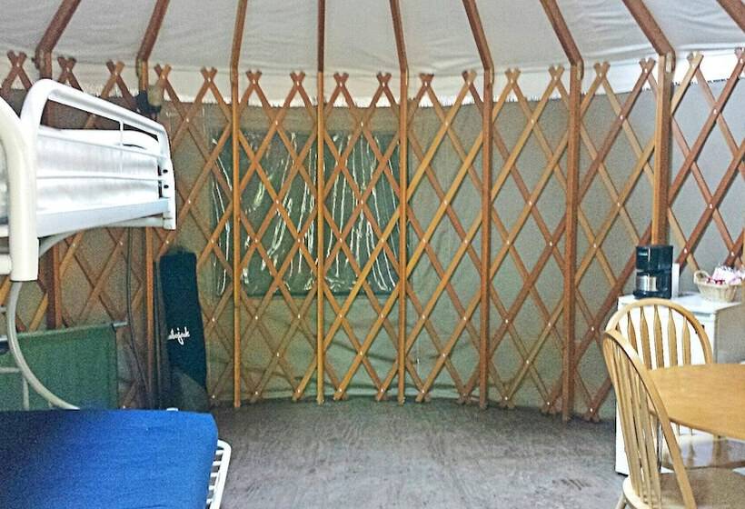 ホテル Snowflower Rv Resort
