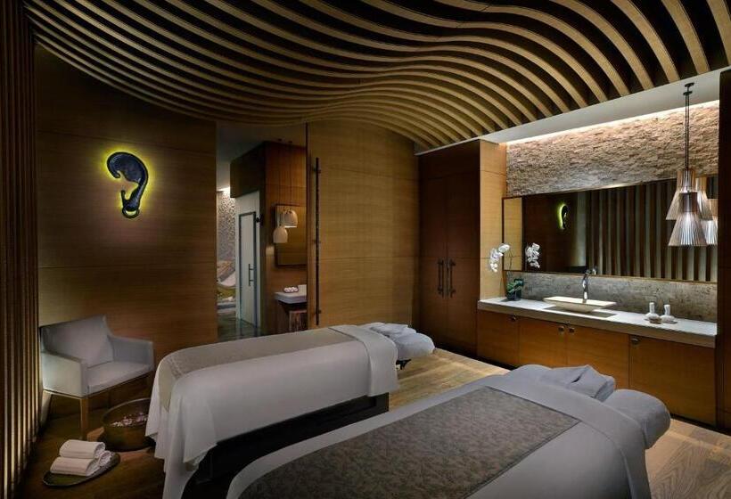 فندق The St. Regis Downtown, Dubai