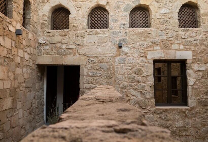 בית מלון כפרי Trinity Boutique