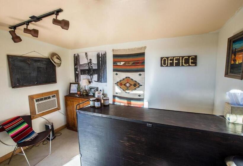 Pioneertown Motel