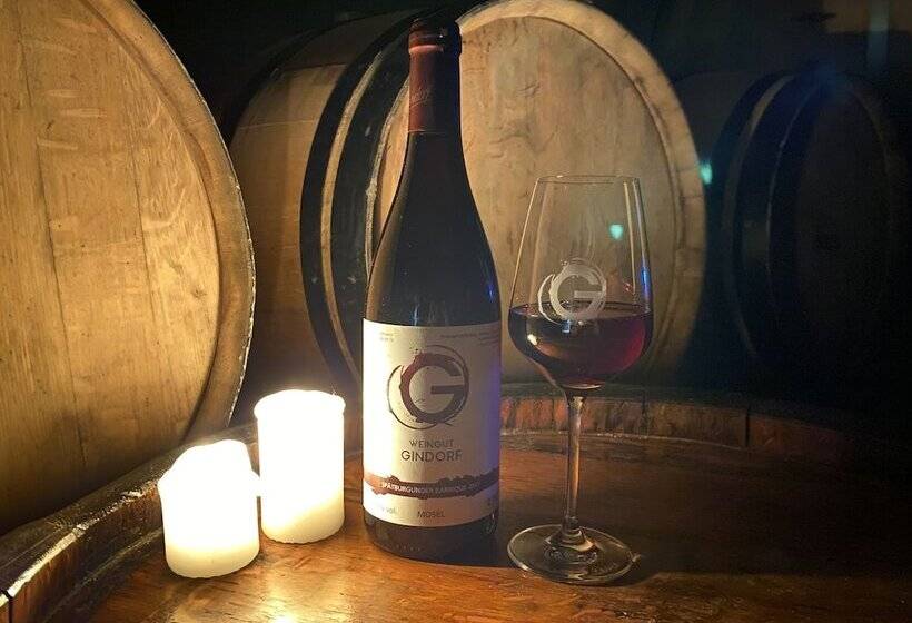 ベッドアンドブレックファースト Weingut H. Gindorf