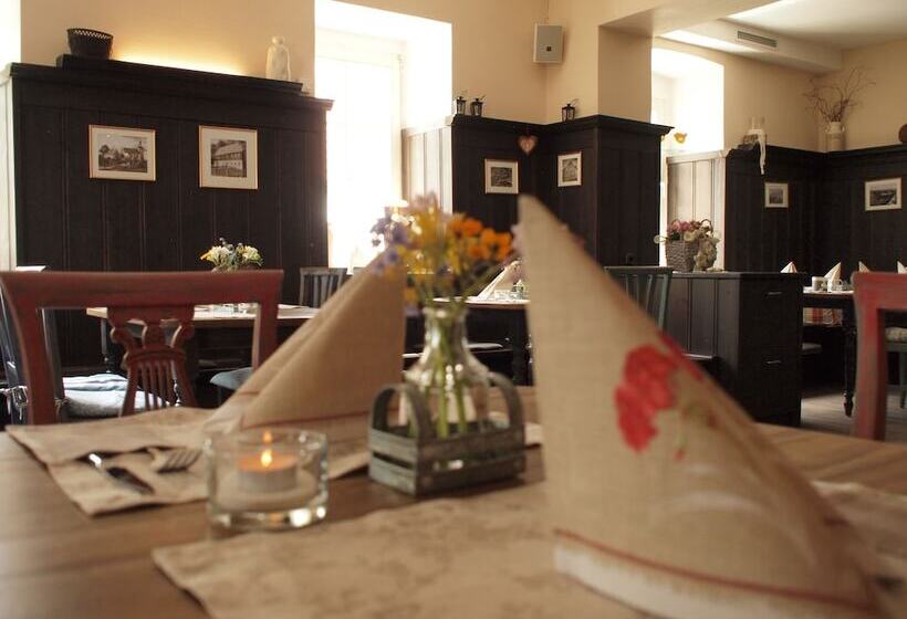 Bei Zwillings Hotel & Restaurant