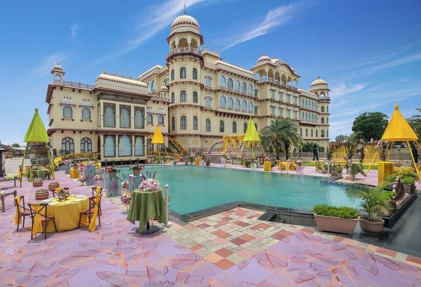 호텔 Noormahal Palace