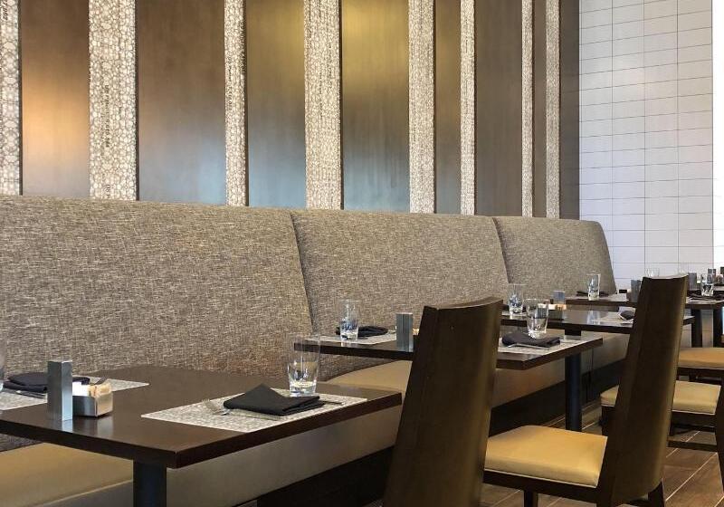 The Stateview Hotel, Autograph Collection