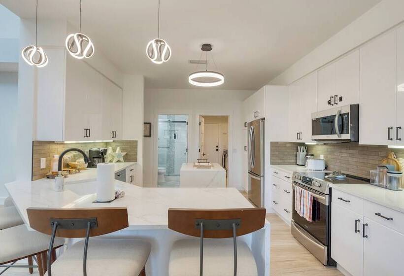 7min To Beach Private Patio On Golf Course Emerald Bay By Avantstay