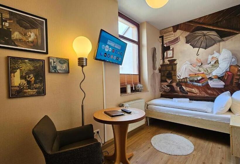 Bed and Breakfast Pension Weiße Rose, Parkplatz, Frühstück, Wlan, Zentral