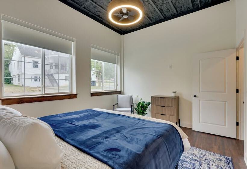 Modern Harrisonburg Home   2 Mi To Jmu!