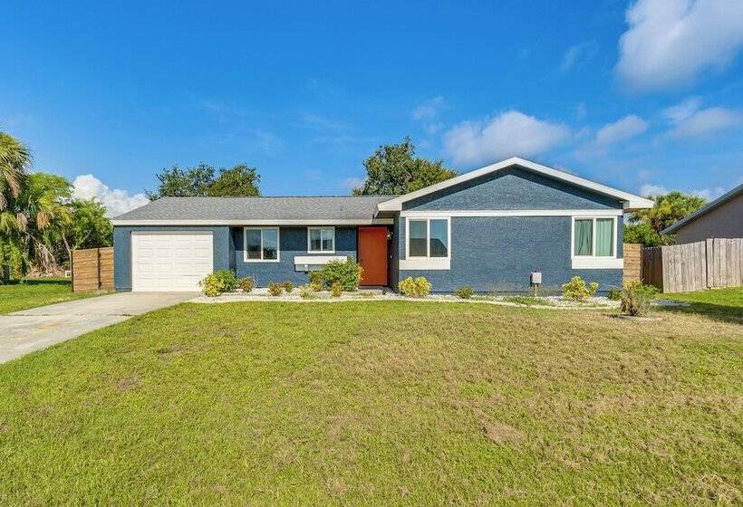 5 Mi To Beach: Pet Friendly Port Charlotte Home