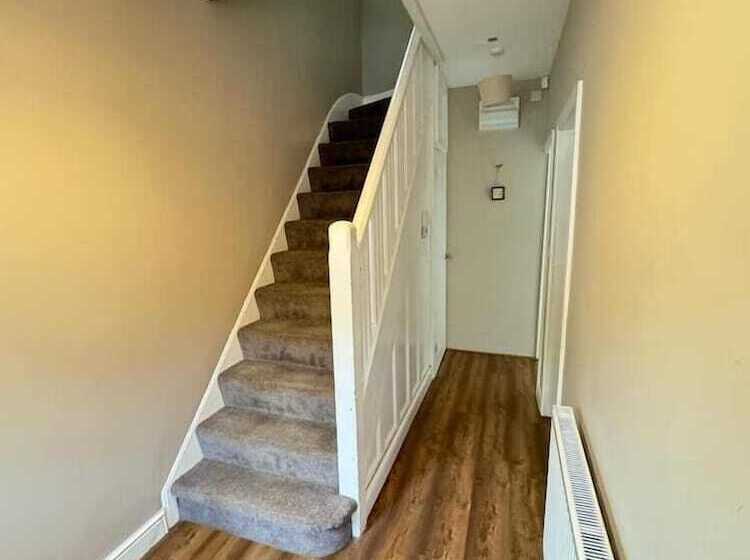 اقامتگاه Cosy 3 Bed House In Birmingham With Free Parking