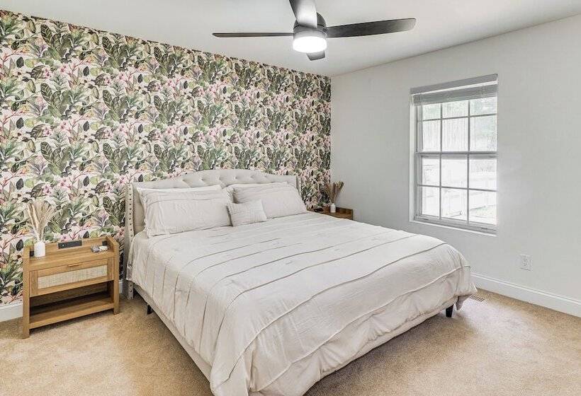 Beautiful Home W/ Pool: Near Downtown, Unc & Duke!