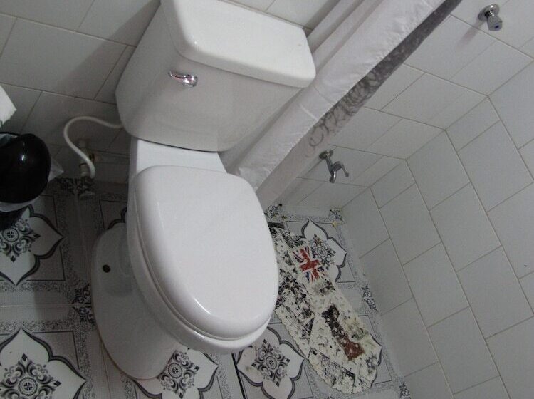 Blueroom & Hostal Saiz