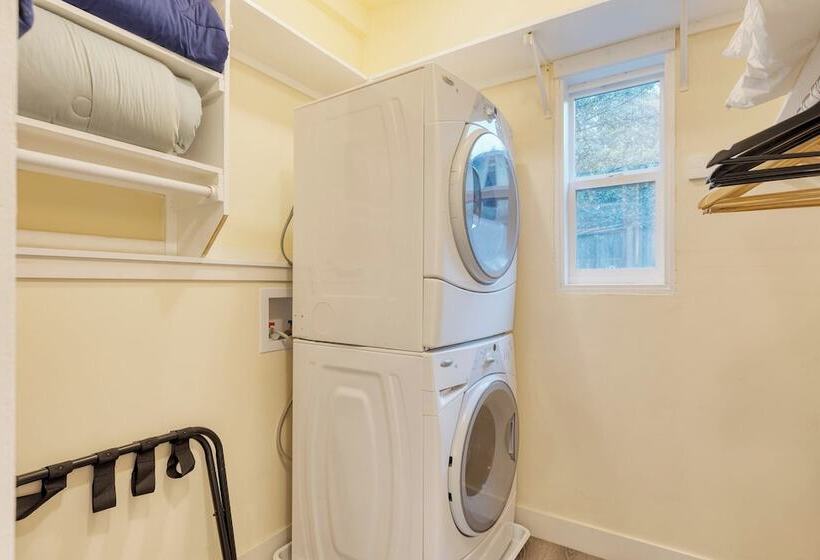 Cottage By The Bay By Avantstay 0.5mi To Beach!