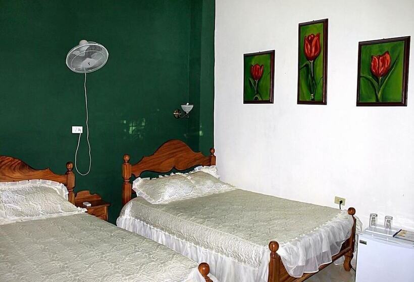 膳宿费 Hostal Sun Life Trinidad