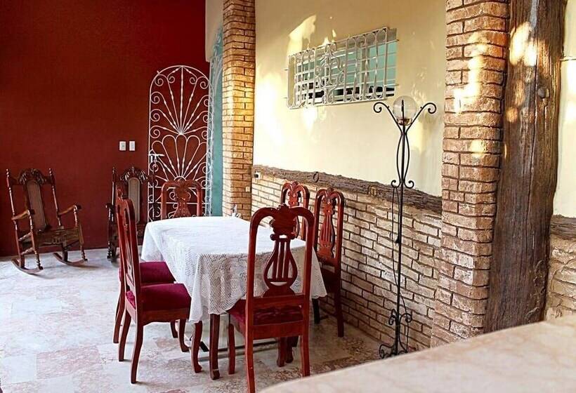 膳宿费 Hostal Sun Life Trinidad