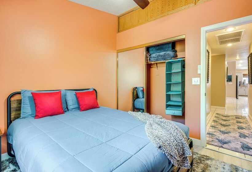 Spacious Mesquite Home ~ 3 Mi To Golf Courses!