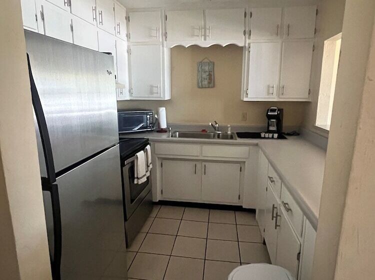 The Moorings Hotel And Marina