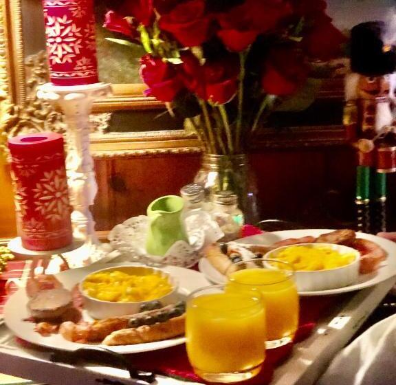 민박 The Old Liberty Schoolhouse