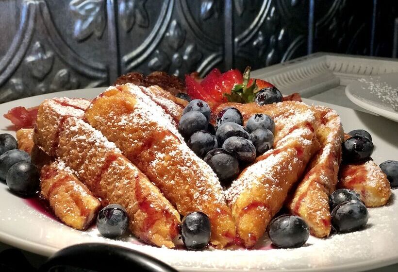 민박 The Old Liberty Schoolhouse