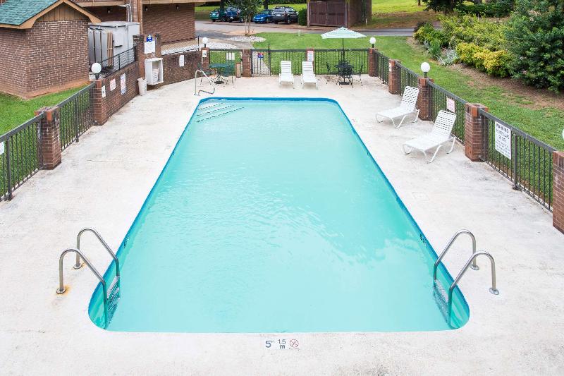 ホテル Quality Inn Near Speedway
