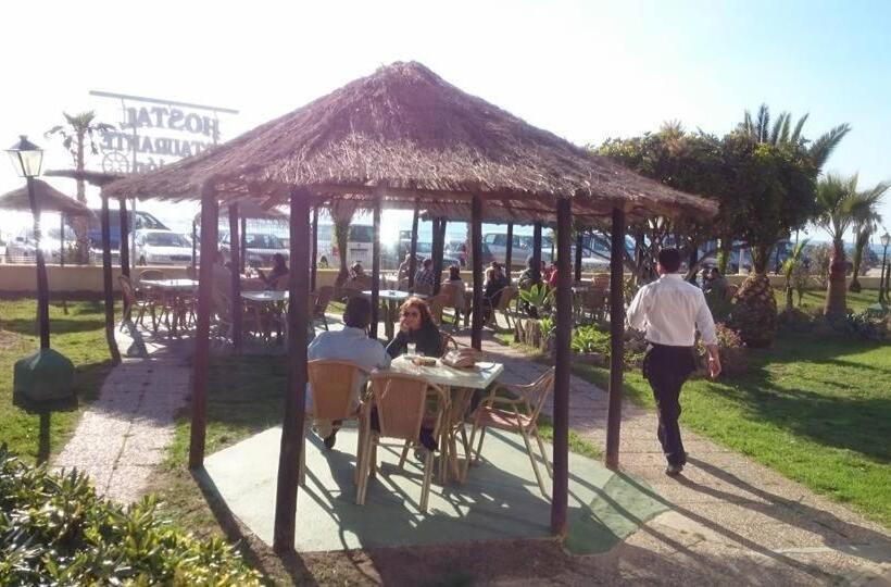 هتل Hostal Restaurante La Ilusión