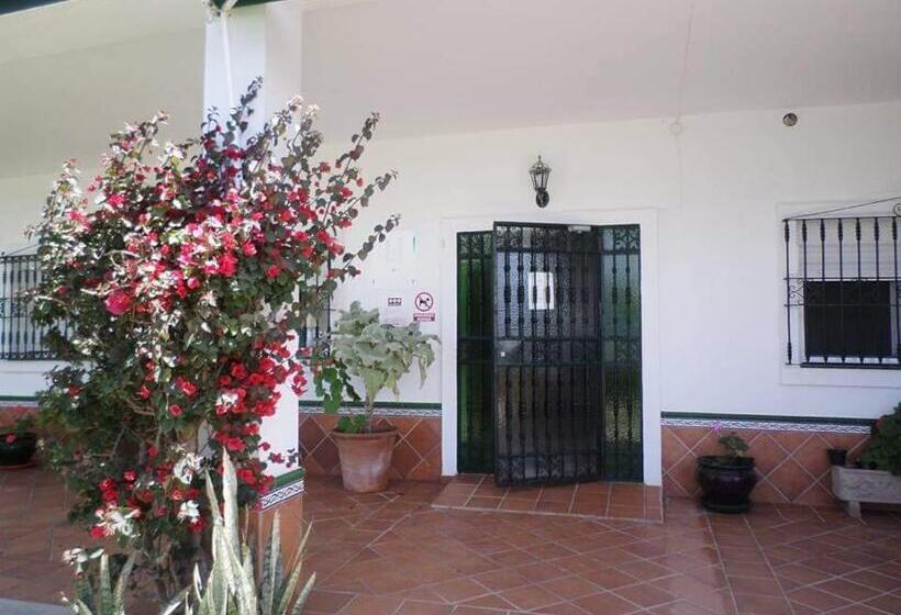 هتل Hostal Restaurante La Ilusión